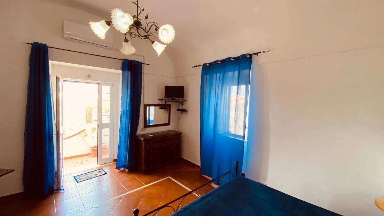 Casa Ninetta - Immobilevante Ponza Zewnętrze zdjęcie