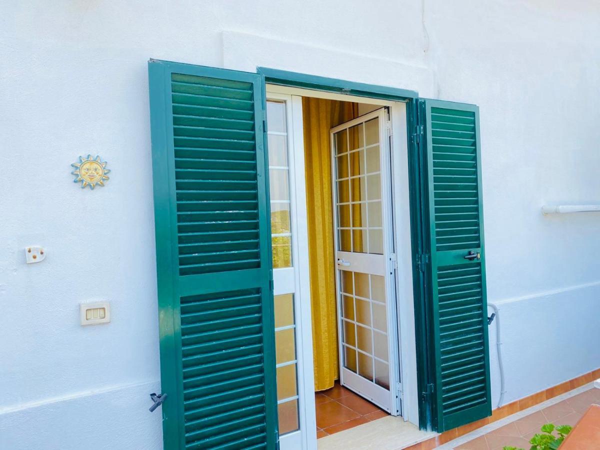 Casa Ninetta - Immobilevante Ponza Zewnętrze zdjęcie